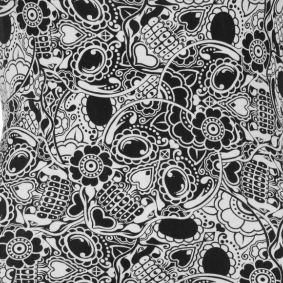 Men's Iron Fist Black & White Sugar Skull Tank Top - Picture 3 of 3